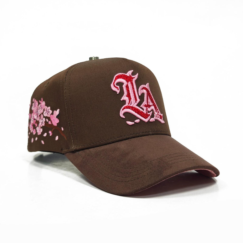 LA blossoms 🌸 Brown